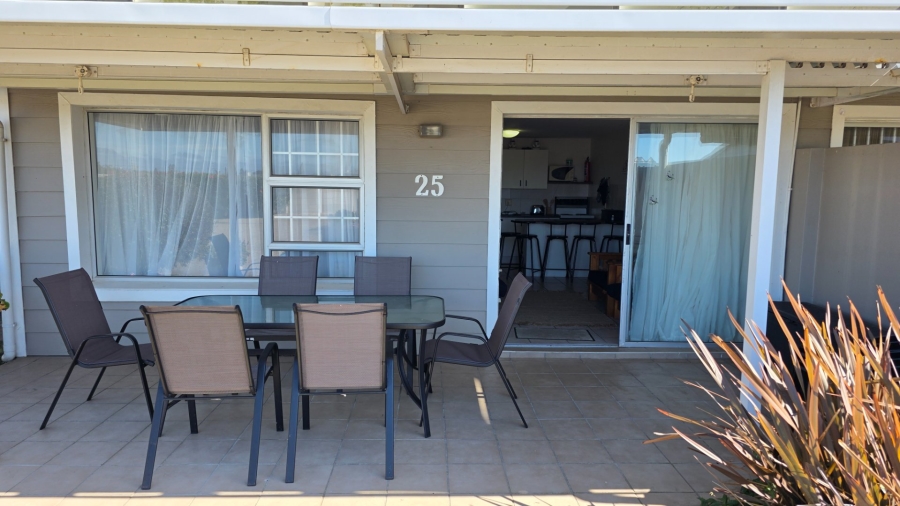 2 Bedroom Property for Sale in Hartenbos Central Western Cape